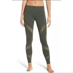 NWT ALO Leggings